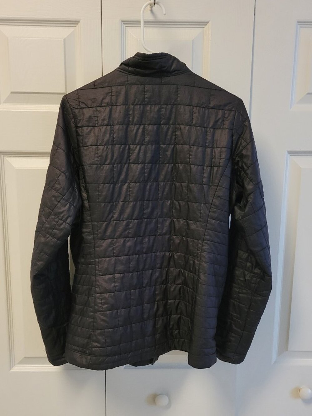 PATAGONIA NANO women puff jacket PACKABLE size Large. Preowned. FIRM PRICE - Picture 2 of 16